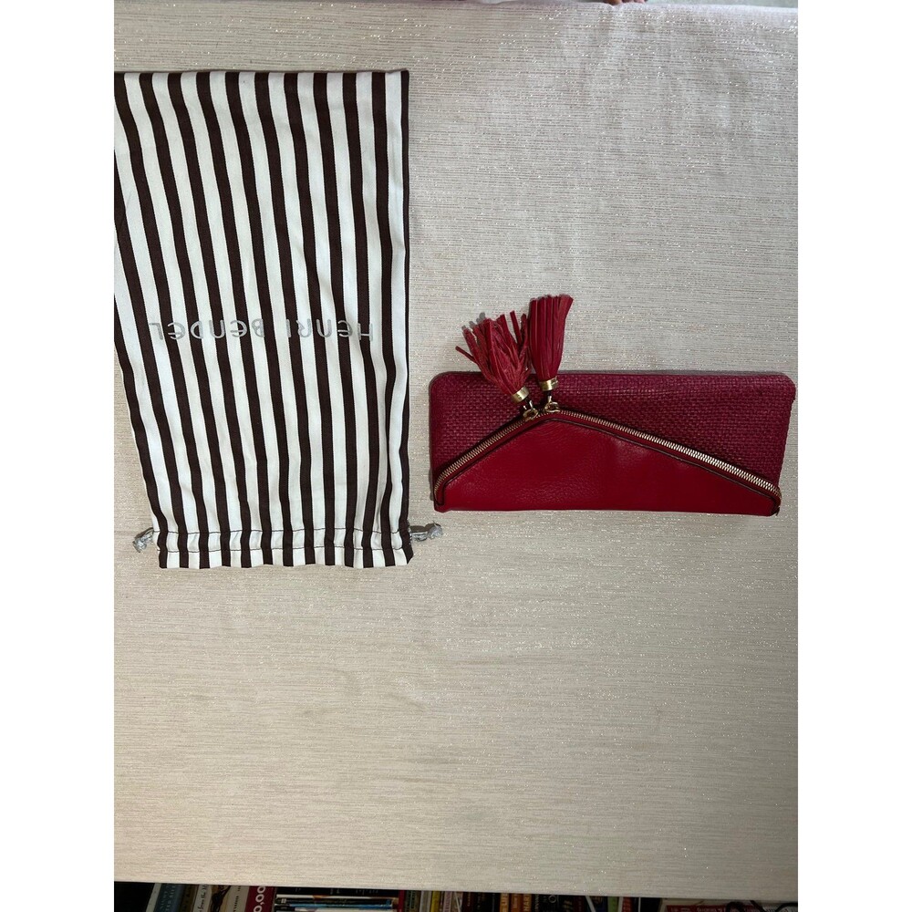 Henri Bendel bag